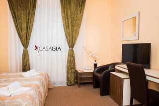 Гостевой дом Pension Casa Gia Клуж-Напока Стандартный двухместный номер с 1 кроватью или 2 отдельными кроватями-8